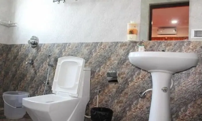 Superior Tek Büyük veya İki Ayrı Yataklı Oda