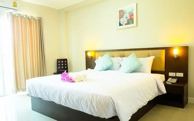 Standard Tek Büyük Yataklı Oda