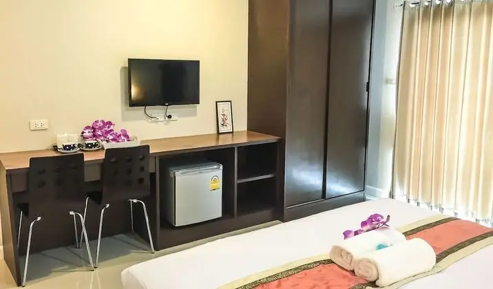 Standard Tek Büyük Yataklı Oda