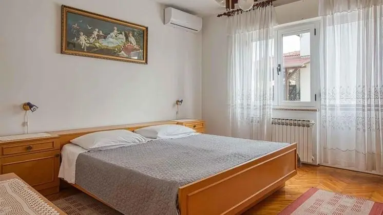 Oda, 1 Çift Kişilik Yatak, Sigara İçilmez, Balkon