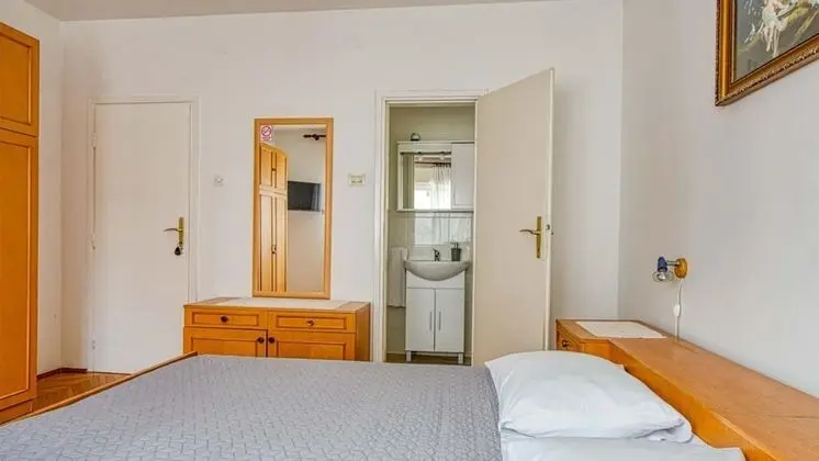 Oda, 1 Çift Kişilik Yatak, Sigara İçilmez, Balkon