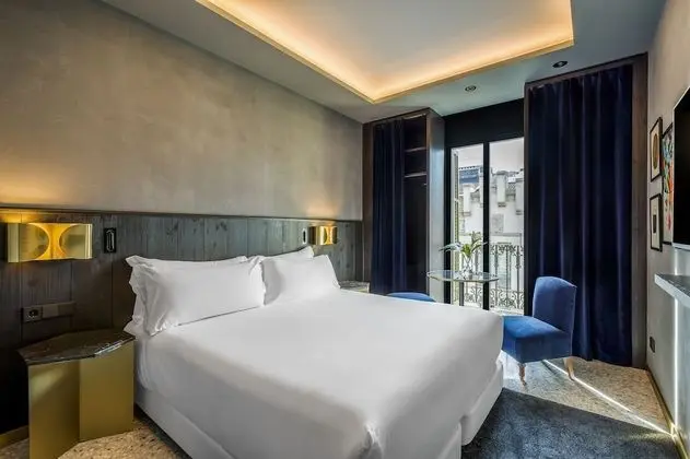 Standard Oda, Balkon