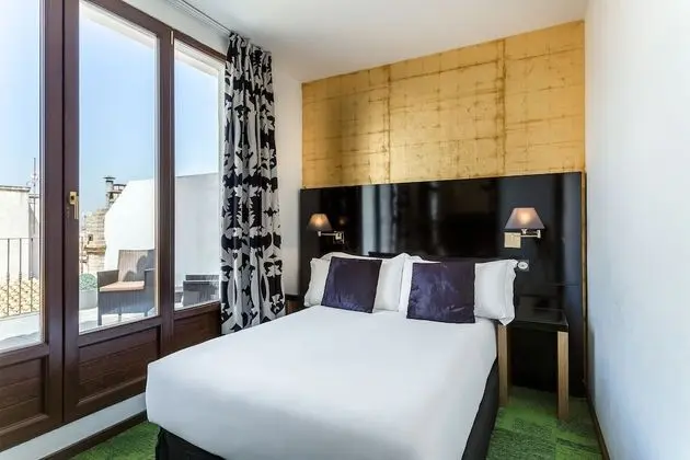 Tek Büyük Yataklı Oda, Teras