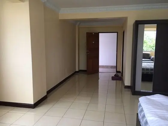 Grand Deluxe Twin Room