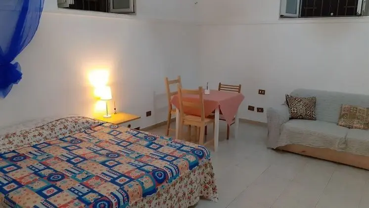 Tek Büyük Yataklı Oda, Ortak Banyo