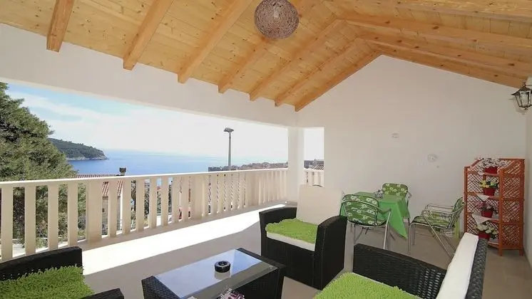 Comfort Stüdyo, Veranda