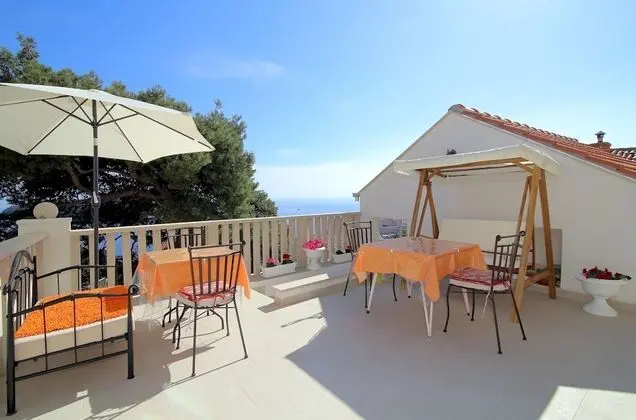 Stüdyo, Veranda