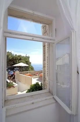 Tek Büyük Yataklı Oda, Veranda