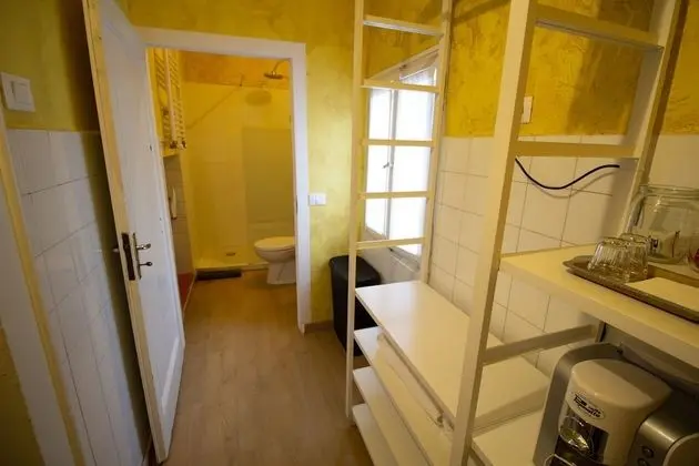 Oda, Banyolu/Duşlu (room 9)