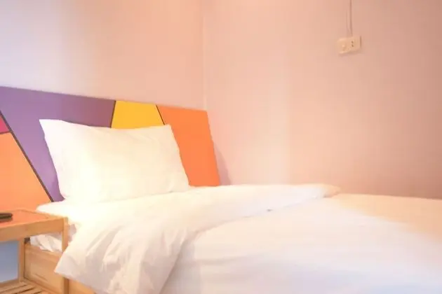 Üç Kişilik Oda (with Private Bathroom)