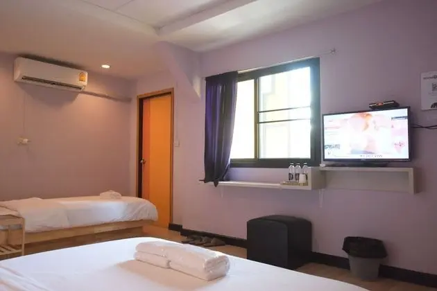 Üç Kişilik Oda (with Private Bathroom)