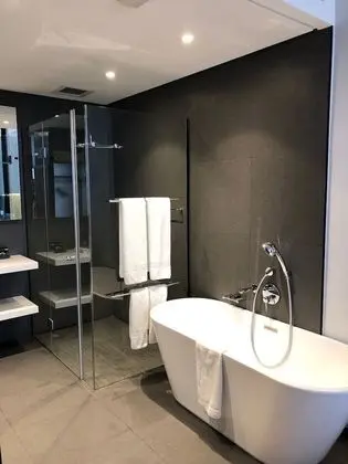 Standard Oda, 1 Büyük (Queen) Boy Yatak, Sigara İçilmez