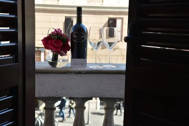 Superior Tek Büyük Yataklı Oda