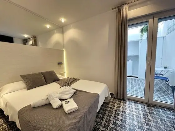 Design Tek Büyük Yataklı Oda