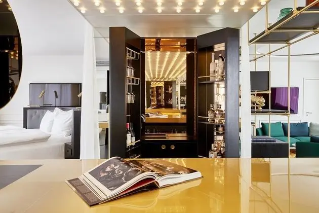 Süit, 1 Çift Kişilik Yatak, Balkon (Roomers Suite)