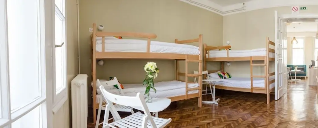 Bed in 6-Bed Shared Dormitory Room