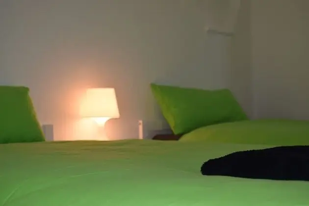 Tek Büyük veya İki Ayrı Yataklı Oda