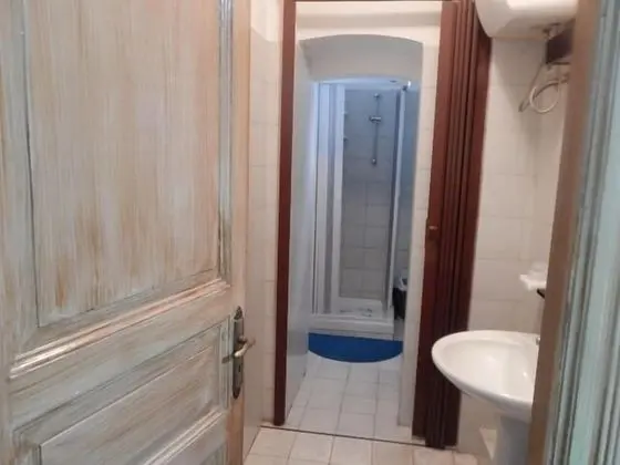 Üç Kişilik Oda, Banyolu/Duşlu