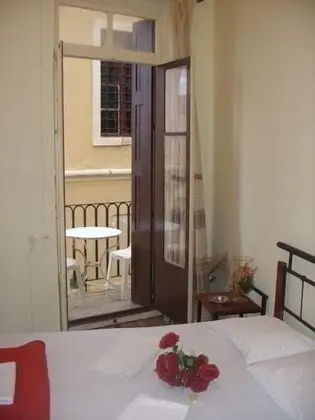 Dört Kişilik Oda