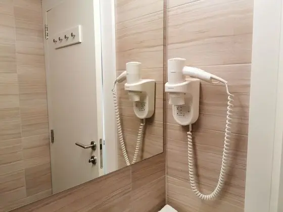 Tek Büyük Yataklı Oda, Özel Banyo