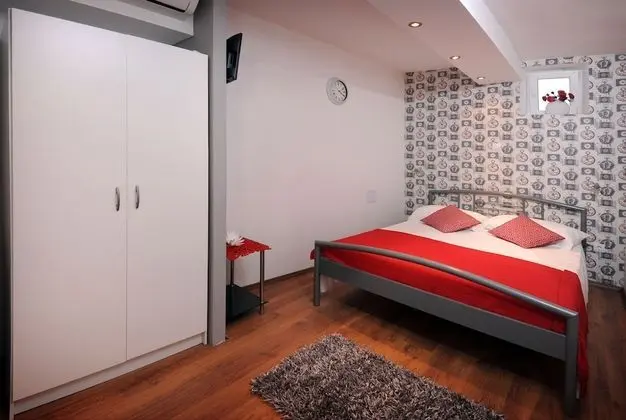 City Apart Daire, Avlu Manzaralı