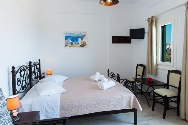 Standard Üç Kişilik Oda, Deniz Manzaralı