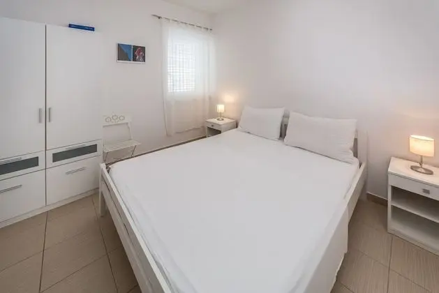 Apart Daire, Deniz Manzaralı