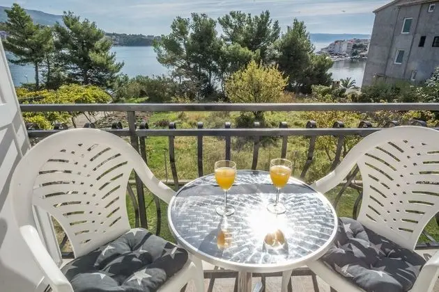 Apart Daire, Deniz Manzaralı