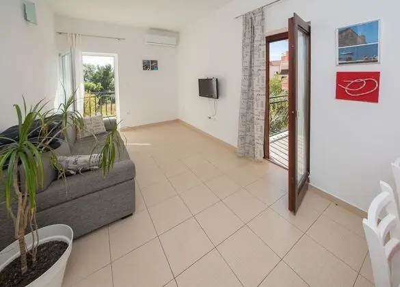 Apart Daire, Teras, Deniz Manzaralı