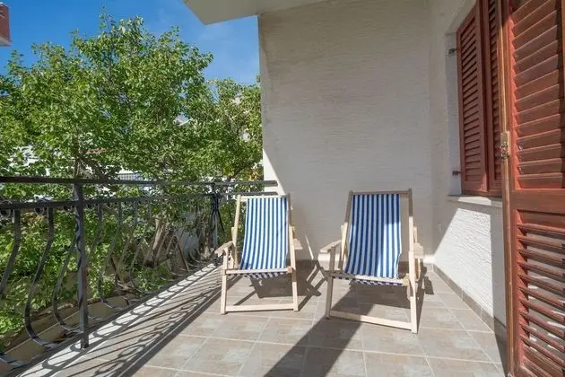 Apart Daire, Teras, Deniz Manzaralı