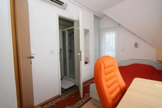 Tek Kişilik Oda