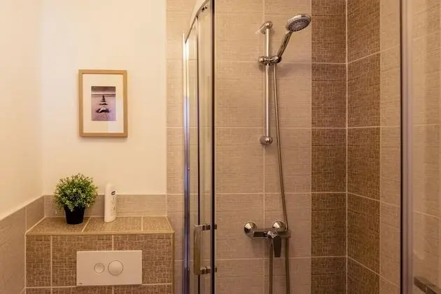 Standard Oda, Balkon, Havuz Manzaralı