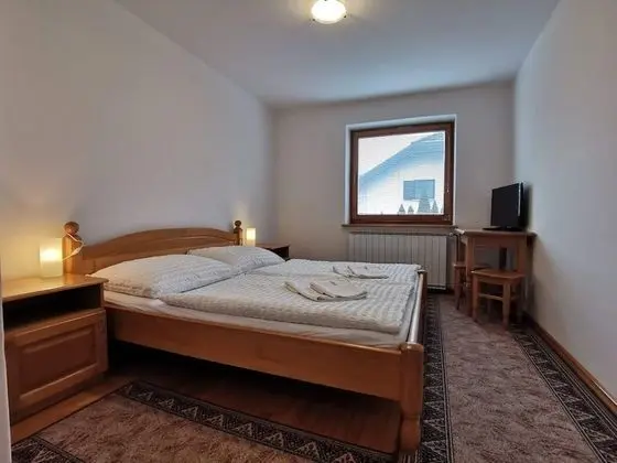 Tek Büyük Yataklı Oda