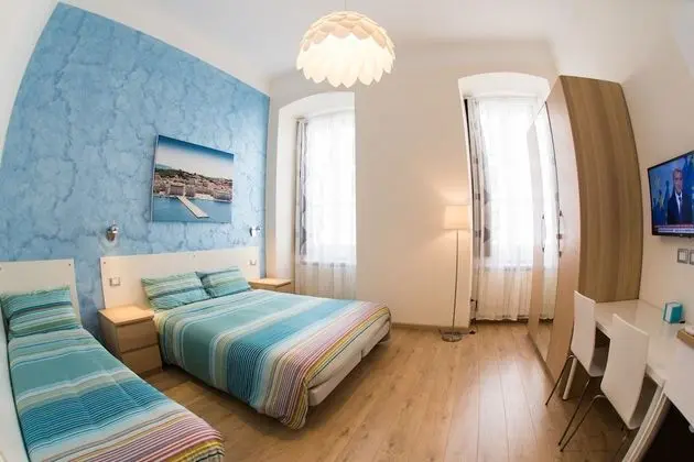 Comfort Üç Kişilik Oda, Buzdolabı ve Mikrodalga