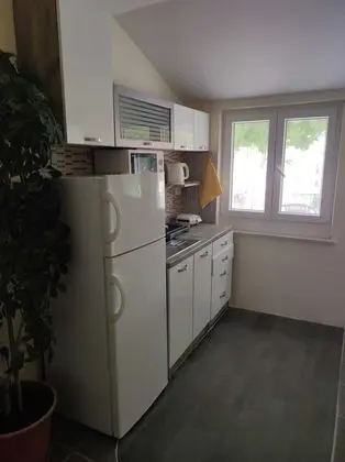 Tek Büyük Yataklı Oda (Rooms Brezak - Twin Room with Shared )