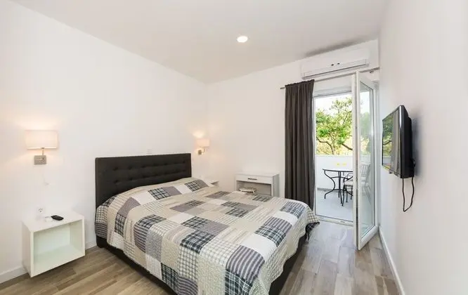 Deluxe Tek Büyük Yataklı Oda, Deniz Manzaralı