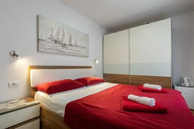 Tek Büyük Yataklı Oda (Economy Double Room)