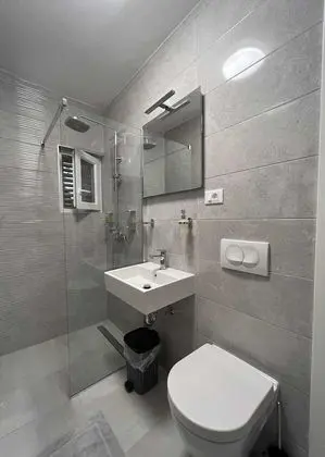 Tek Büyük Yataklı Oda (Economy Double Room)