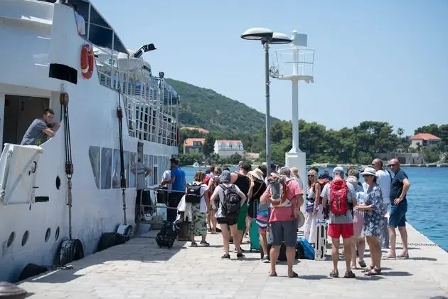 Tek Büyük Yataklı Oda (Economy Double Room)