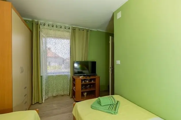 Tek Büyük Yataklı Oda (Twin Room)