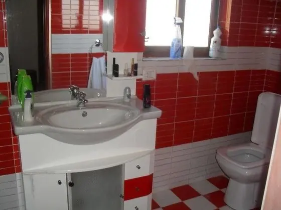 Basic Üç Kişilik Oda