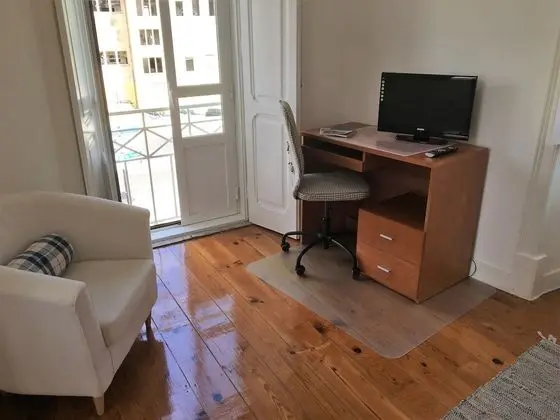 Tek Büyük Yataklı Oda, Ortak Banyo