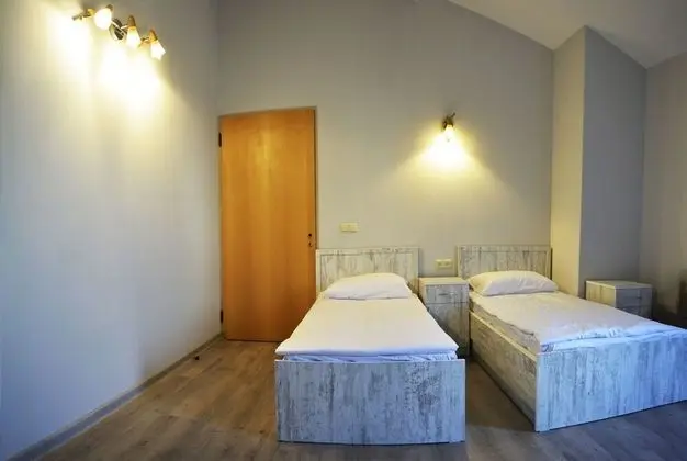 Standard Tek Büyük veya İki Ayrı Yataklı Oda, 1 Yatak Odası, Özel Banyo, Bahçe Manzaralı