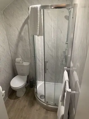 Economy Tek Büyük veya İki Ayrı Yataklı Oda