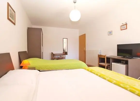 Üç Kişilik Oda, 1 Yatak Odası (1452/13418)