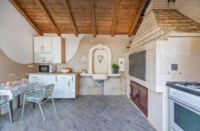 İki Ayrı Yataklı Oda (Twin Room with Shared Bathroom)