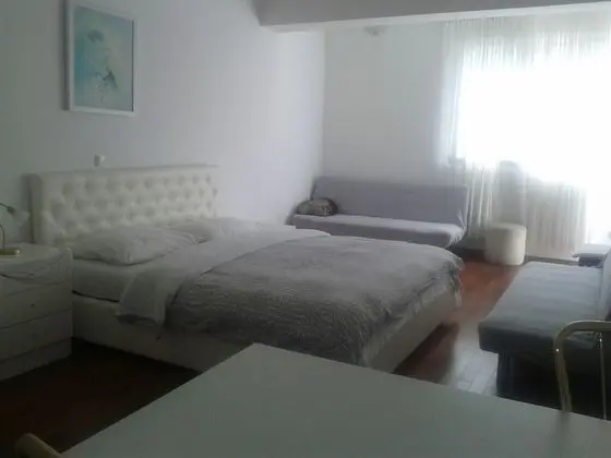 Tek Büyük Yataklı Oda