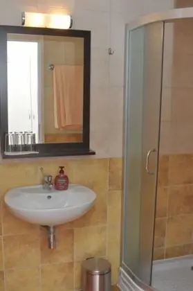 Deluxe Üç Kişilik Oda