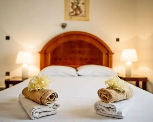 Tek Büyük Yataklı Oda