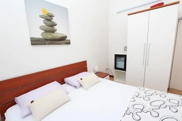 Tek Büyük Yataklı Oda, Balkon